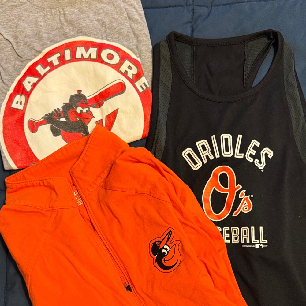 LOT of 3 Baltimore Orioles shirts